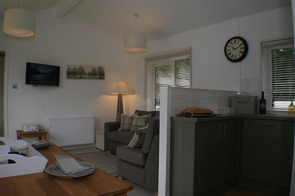 Balquhidder Braes Holiday Park Lodges, Mostly With Hot Tubs And Pet Friendly, Ev Facilities Lochearnhead Exterior photo