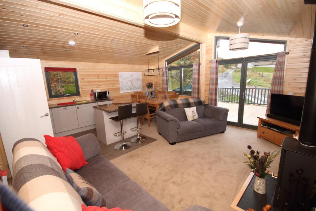 Balquhidder Braes Holiday Park Lodges, Mostly With Hot Tubs And Pet Friendly, Ev Facilities Lochearnhead Exterior photo
